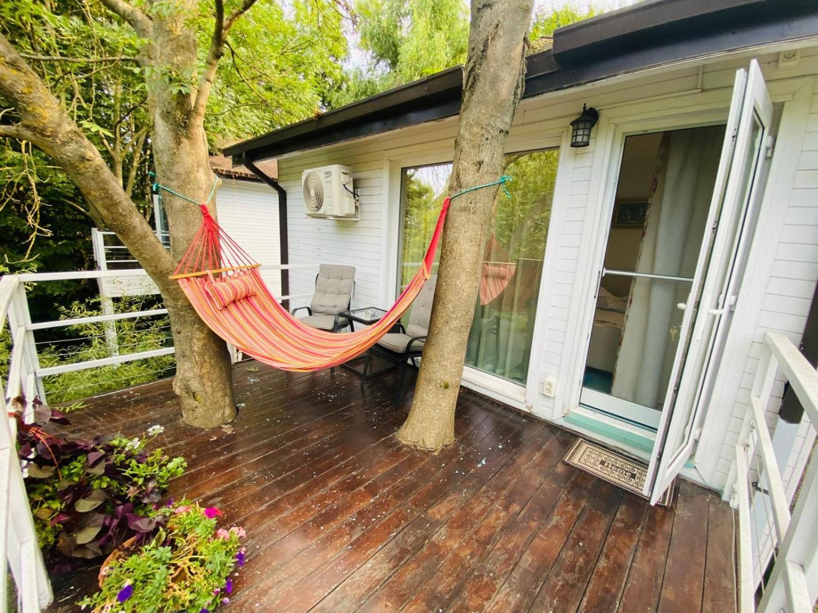 Rapsodia Pension Suceava Exterior photo